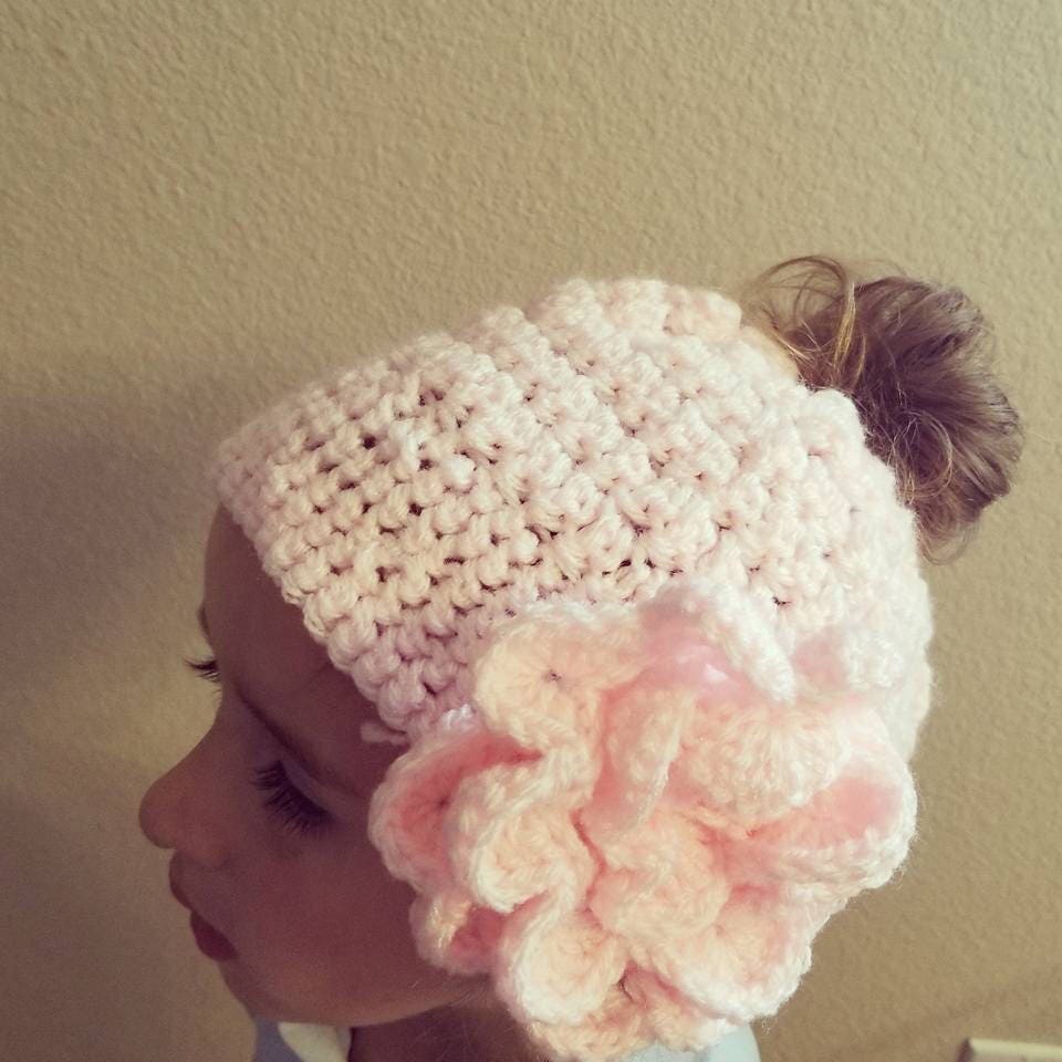 Toddler messy bun beanie with flower