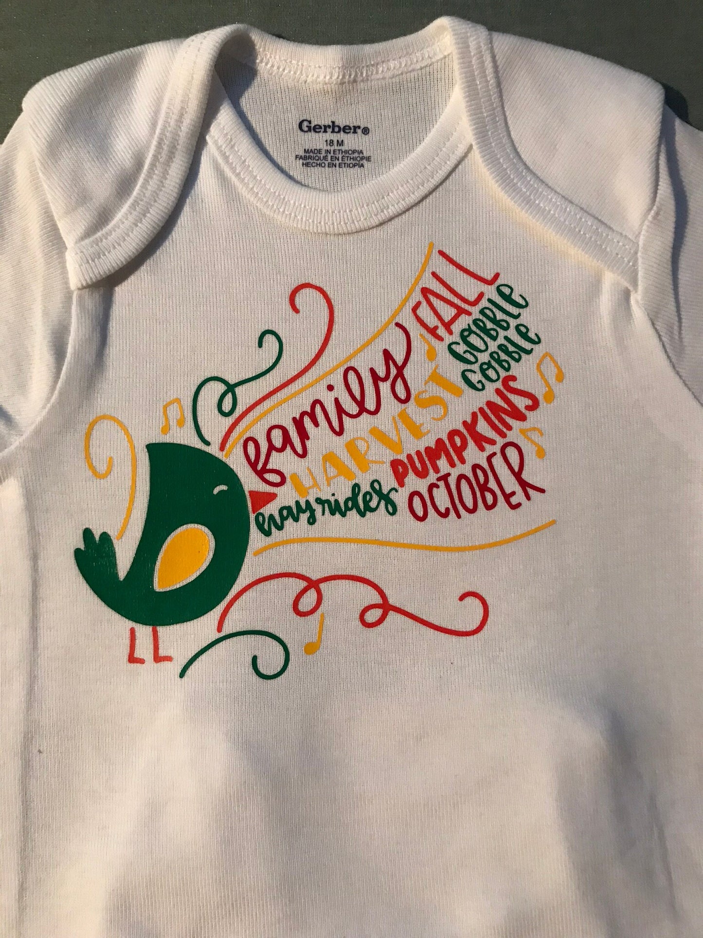 Singing Fall Bird - Tshirt